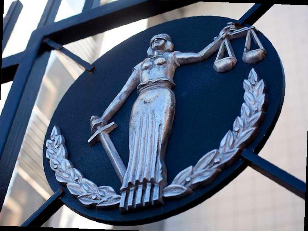 В Сочи лишили прав гонщика на Lamborghini с поддельными номерами