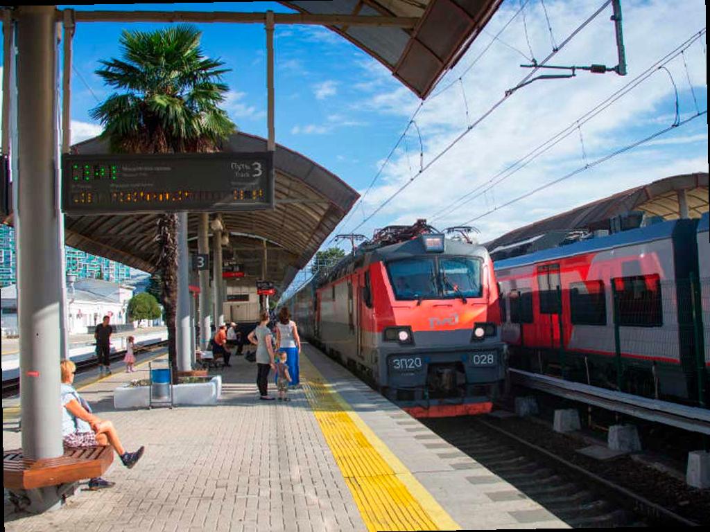 СКЖД напоминает о безопасности на железной дороге