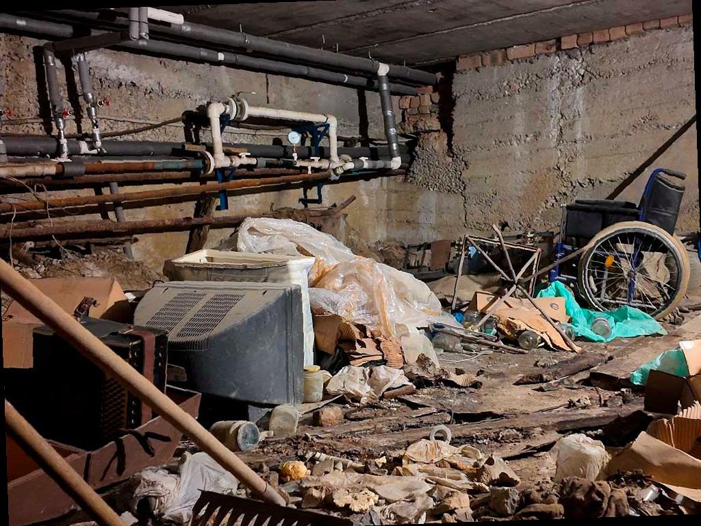 В Сочи поддерживают порядок в подвалах домов