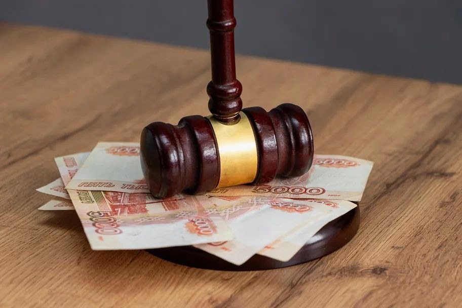 Штраф за надписи на купюрах с дискредитацией армии РФ в Сочи