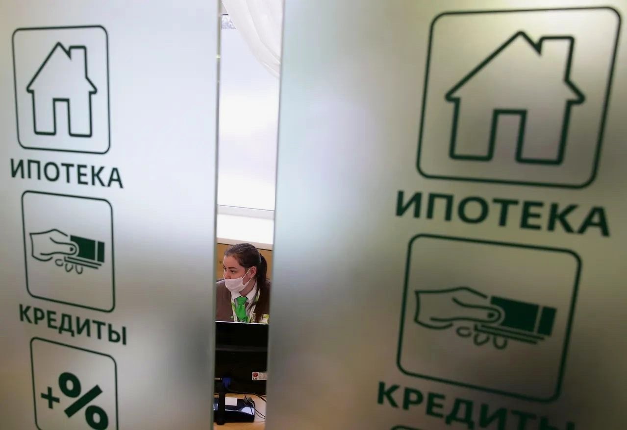 Срок накопления на первоначальный взнос по ипотеке в Сочи и Калининграде