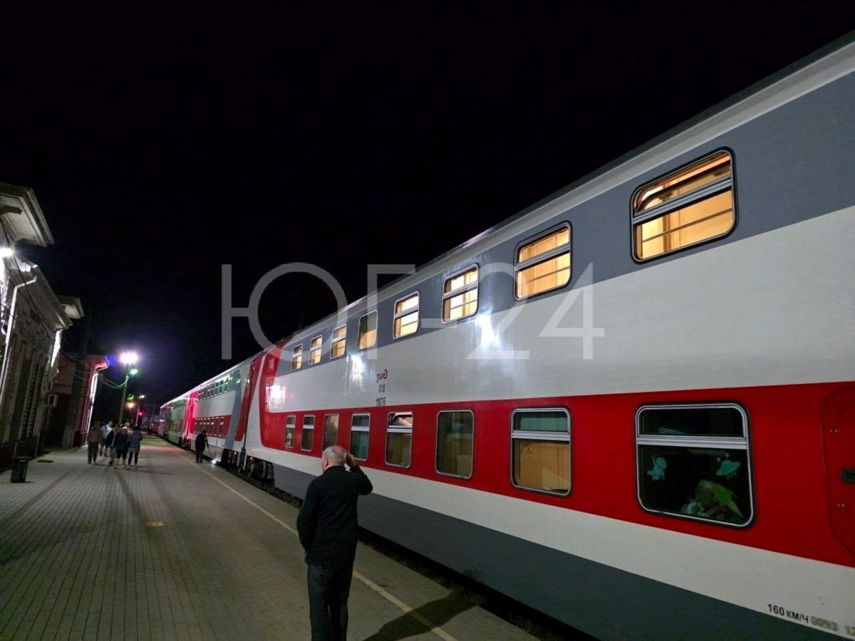 Стрельба в поезде Владикавказ — Адлер: заключенный напал на конвоиров, один погиб
