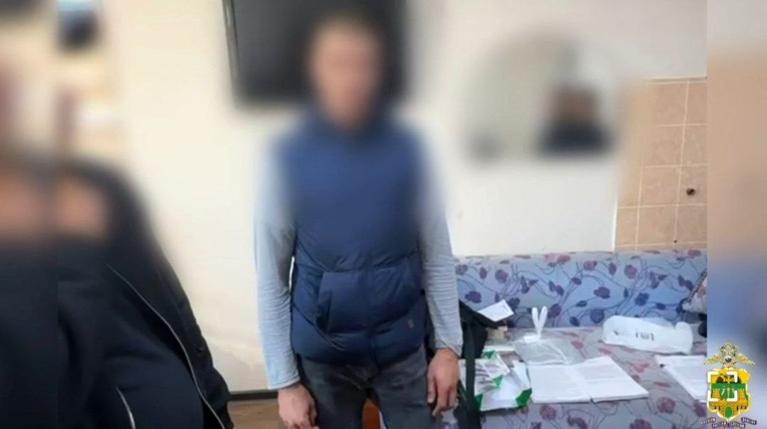 Задержание местного жителя в Сочи по подозрению в незаконном обороте сильнодействующих веществ